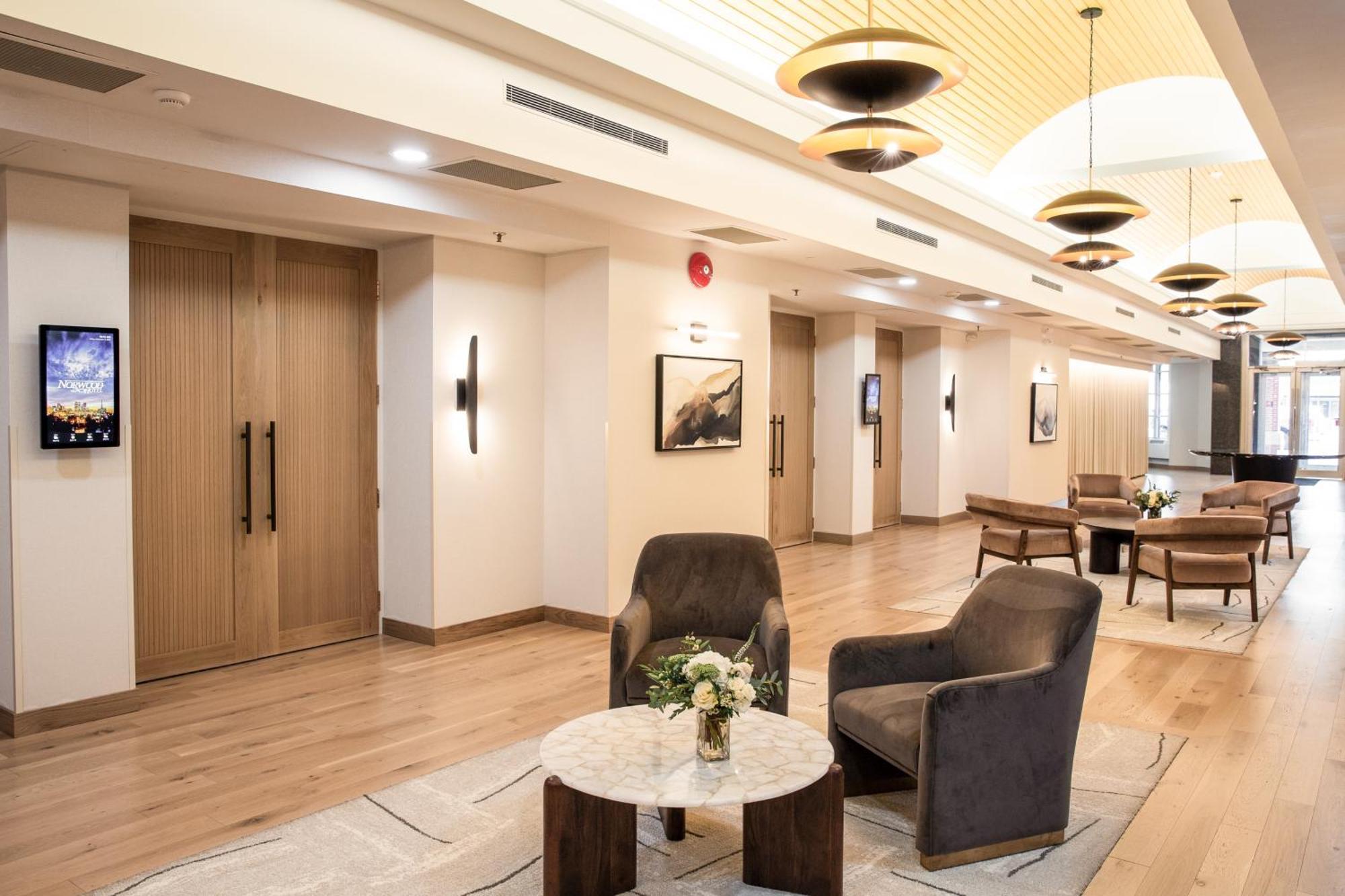 Norwood Hotel ウィニペグ エクステリア 写真